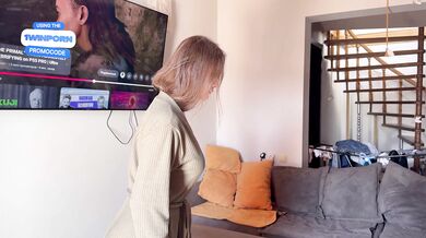 Unpausing my milf’s ass fucking creampie while gargling her, best HD bang-out ev