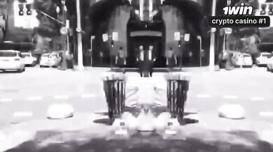 O rapaz não me fez atingir o orgasmo, então tive que me masturbar.