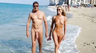 Ric flashing cock on the beach with milf
