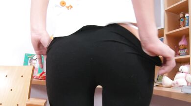 Jolanda Milf gets anal drilled at first date FERR-ART