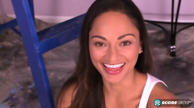 Helping Out The Help – Valentina Vixen