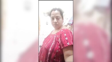 Deshi Susmita Boudi Bathing Nude Leacked By Ex Lover