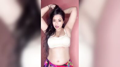 Sanskari hindu randi priya