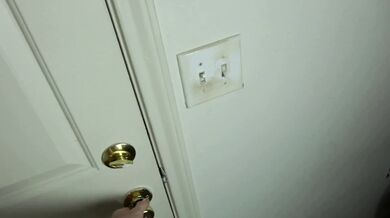 CUTE BABE GIVES AWESOME BLOWJOB