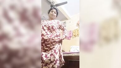 Gouthami reddy manthena removing dress and bra showing nude body and milky boobs