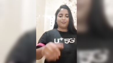 Gouthami reddy manthena showing her Nude milk tankers in bedroom video xxx vi