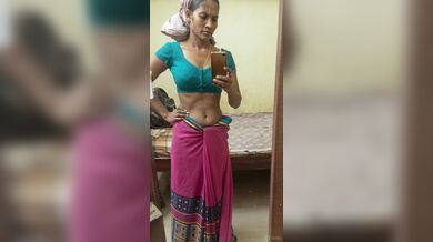 Desi wife pussy show