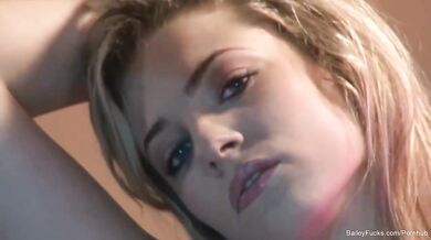 A light-haired honey in high high-heeled shoes loves some solo masturbation