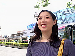200GANA-2993　 マジ軟派、初撮。 2028 吉祥寺グルメをリサーチ中の美人雑誌記者をナンパ！3年ぶりのご無沙汰SEXで「そこダメッ！！当たってるッ！！！」と何度もイキ狂う！